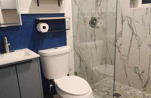 Temple Crest Apartment | The Cozy Nook/Lovely 1-bedroom studio with AC in vibrant Tampa
