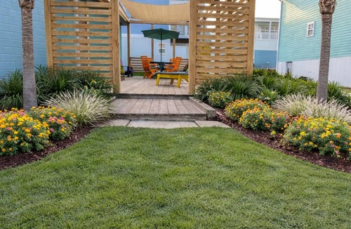 Kure Beach House | The Lime & Coconut