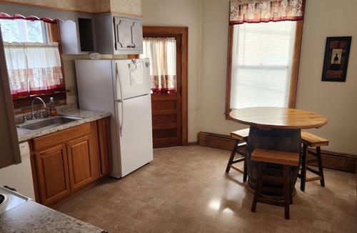 Thorpe House | The Lodge 2nd-3rd Floor @ Kimball