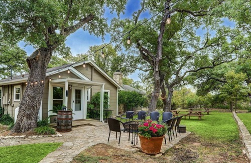 Belterra House | The Merlowe Breathtaking 17 Acres DRIPPING SPRINGS AND ATX CLOSE TO EVERYTHING!