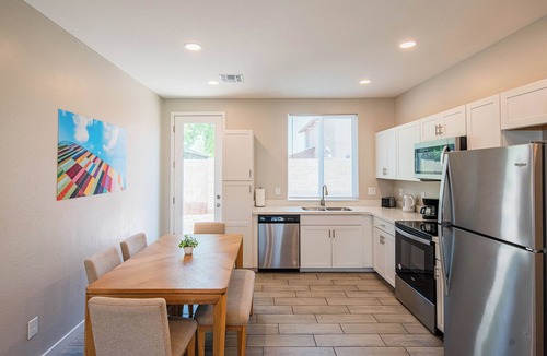 Glendale Apartment | The One 112