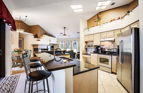 Pipers Meadow House | THE PINE WARBLER 4 BEDROOM 2.5 BATH POOL HOME PERFECT FOR ONE OR TWO FAMILIES