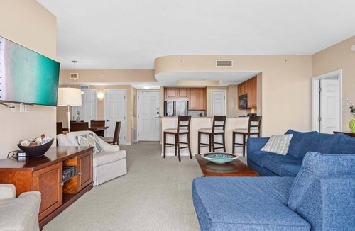 Indian Bayou Condo | The 'Salty Palm' vacation rental located in Destin, Florida with Ocean Views.