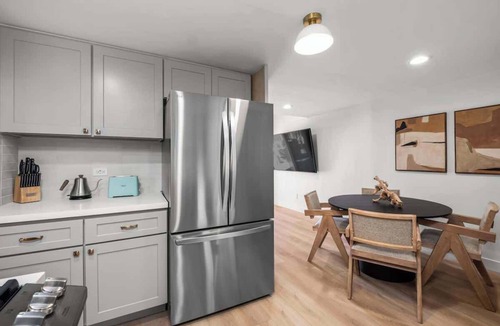 North Redondo Apartment | The South Bay Retreat - 8 Min Drive to the Beach