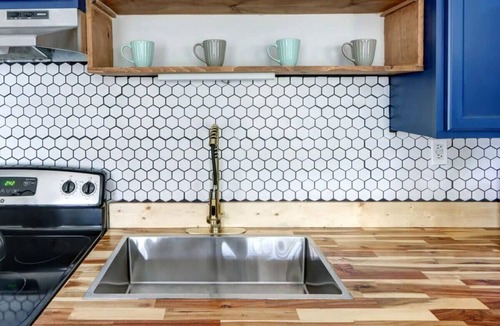 Beach Institute House | The Tea Olive - A, Fresh | Updated | Dog-Friendly