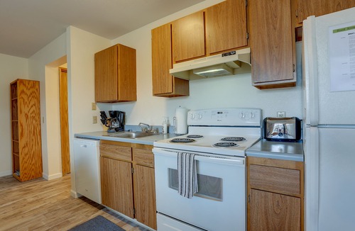 Hood River Condo | Toro Bravo - Downtown, Great Rates for 30 Day + Stays!