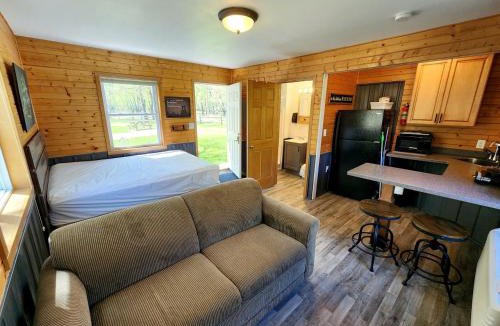 Trempealeau House | Tranquil Cottage with Picnic Table and Fire Ring in Trempealeau, Wisconsin