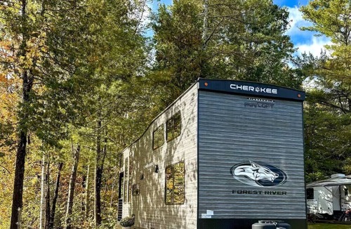Palmyra RV Rental | Try Tiny Home Living in a tricked out RV!