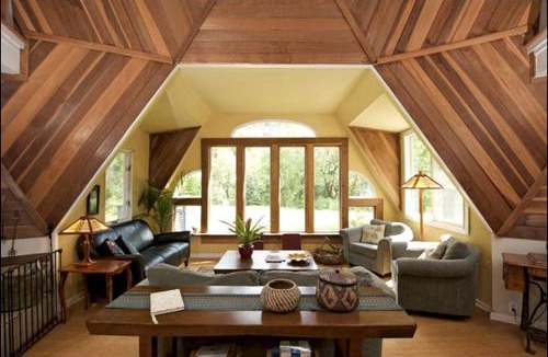 Philo House | Unique Dome with Hot Tub for a Family Getaway in Philo, California