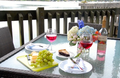 Southwest Harbor Condo | Unique Marina Side Condo With Great Views And Fun Atmosphere!