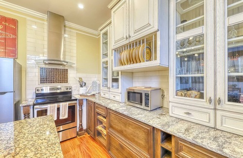 Old West Broad Neighborhood House | Upscale Savannah getaway with WiFi - one mile from downtown