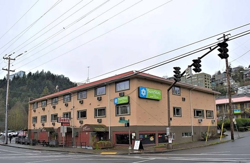 Corbett - Terwilliger - Lair Hill Hotel | SureStay Hotel by Best Western Portland City Center