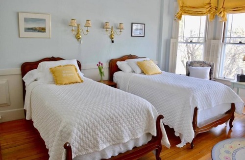 Lincolnville Bed & Breakfast | Victorian By The Sea
