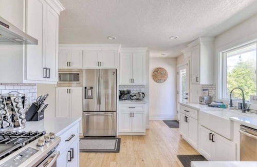 Rock Creek House | Vogel Vacations - 2 acre, hot tub and game room