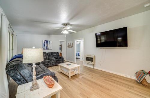 Longtown House | Walk to Beach: Eufaula 'Fisherman’s Delight' Home