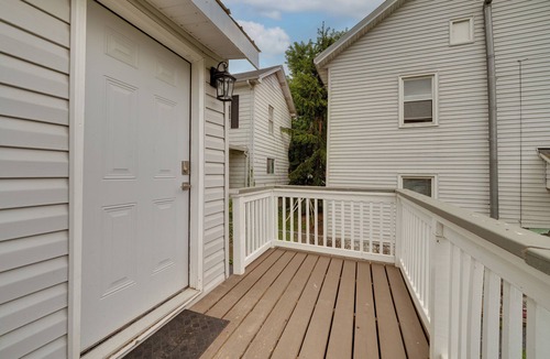 Bellepoint Apartment | Walkable Hinton Getaway: Raft New River Gorge!