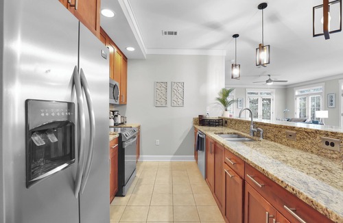 Old West Broad Neighborhood House | Walkable Historic District Stay | 2 Units, Sleeps 14 | The Juliette by AvantStay