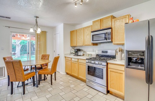 Northeast Heights House | Walkable Home w/Dog-Friendly Yard in Albuquerque!