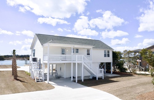 Cedar Point House | Water View Home – Private Boat Ramp – Dog Friendly