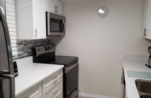 Dunedin Condo | Water View Updated Condo on the causeway to Honeymoon Island