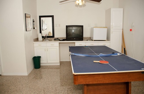 Ozona Condo | Waterfront condo, kayak launch, 1 block from bike trail, walk to Local dining.