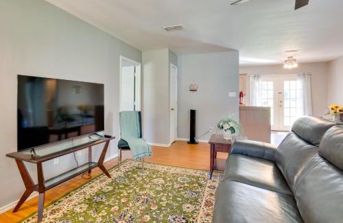 Emory House | Waterfront Home at Lake Fork w/Boardwalk