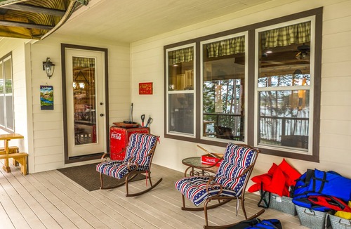 Rutledge House | Waterfront Paradise! Cherokee Lake Vacation Home! NEW! Hot Tub! Gameroom!