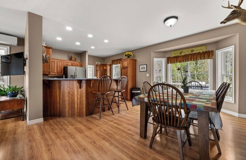 Franklin House | Waterfront Retreat 3BR/2BA on Taunton Bay. Located near Acadia National Park.