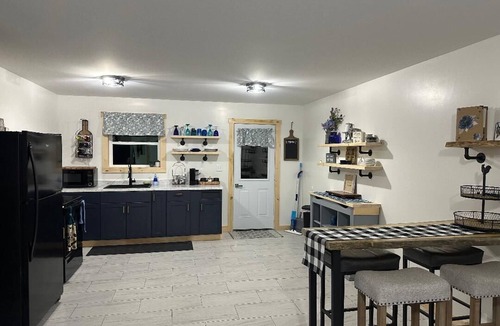 Smithfield Apartment | Whitsendsport unit 4 1 bedroom & queen pull out couch on 50 acres Smithfield