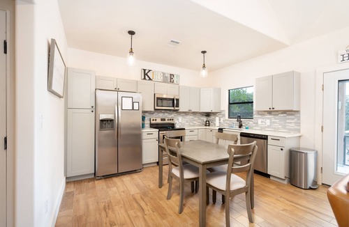 Fischer House | Wiggle Butts Ranch #1 and #2 | 2 Private Pools & 2 Hot Tubs, Wiggle Butts Ranch