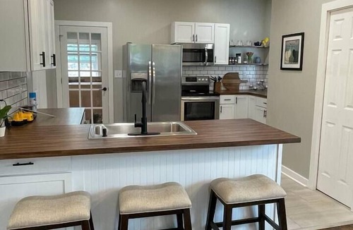 Winfield House | *Winfield's Premier Extended Stay* 2Bed~Luxury!