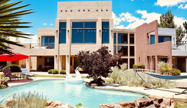 #1 BEST VIEWS! Huge, Luxury Contemporary Home + HEATED POOL