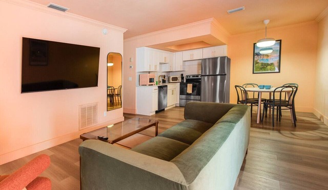 132 · ☀Pool✔ Kitchen✔ Beach✔ Self Checkin✔ Free Parking✔