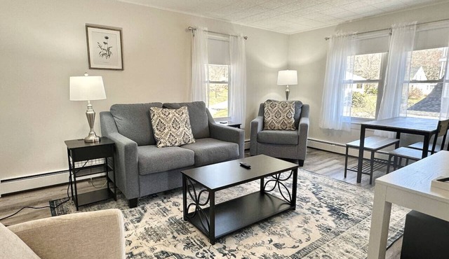 2 BR Apt Walkable to inside Park! [Acadia Outpost]