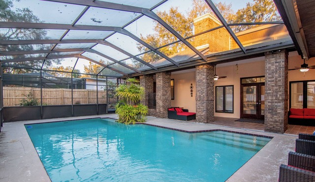 2 Mi to Busch Gardens: Retreat in Scenic Community