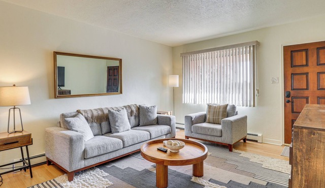 2 Mi to UNM Campus: Home in Quiet Area of ABQ