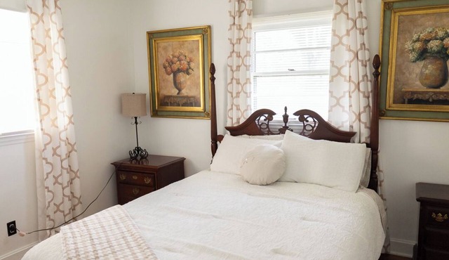 3-bedroom house with AC in Bluff City right across Bristol Motor Speedway
