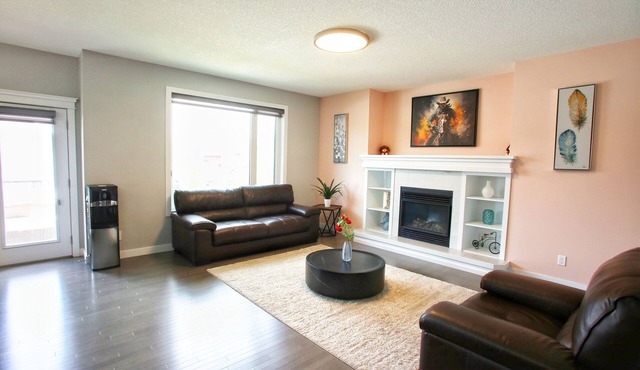 4BR Cozy Home in Evanston