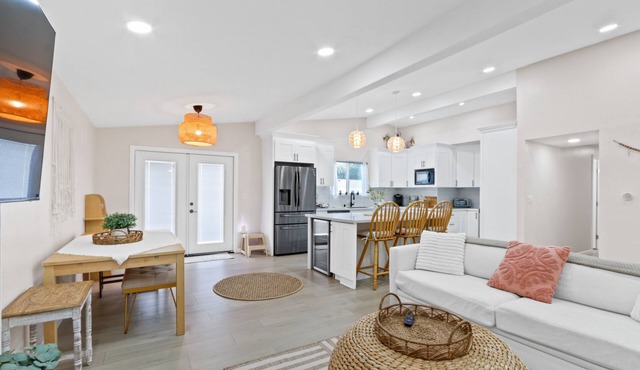 5 Bedroom 3 Bath Beach City In Torrance ca