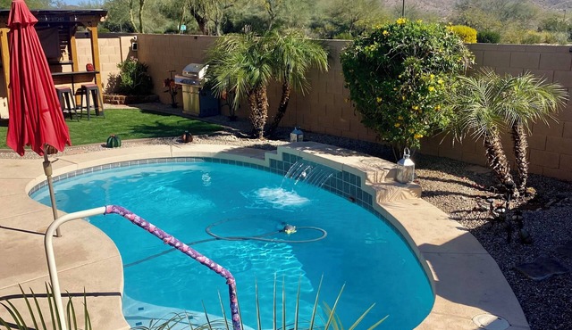 5 STAR Goodyear Spring Training Hiking Mountain Views Heated Pool Included