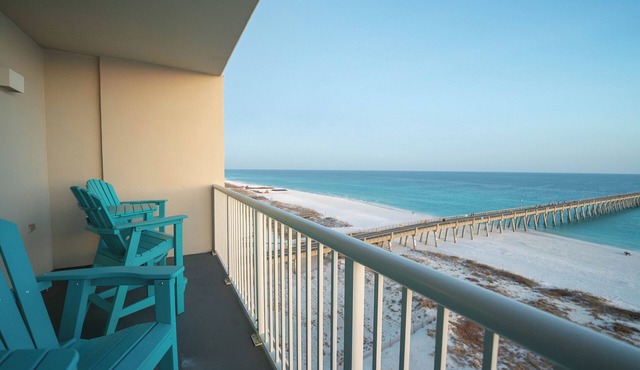 8th Floor OceanFront,Free Beach Chairs & Unbrella Service HeatedPool ArcadeGame