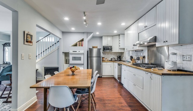 A cozy, comfortable family getaway