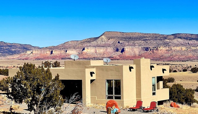 Abiquiu Lake Mesa Home with Incredible 360° Views