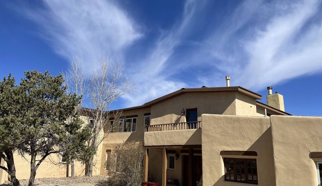 Adobe Mountain Villa, overlooking Taos!