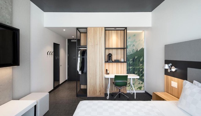Alt Hotel Calgary University District