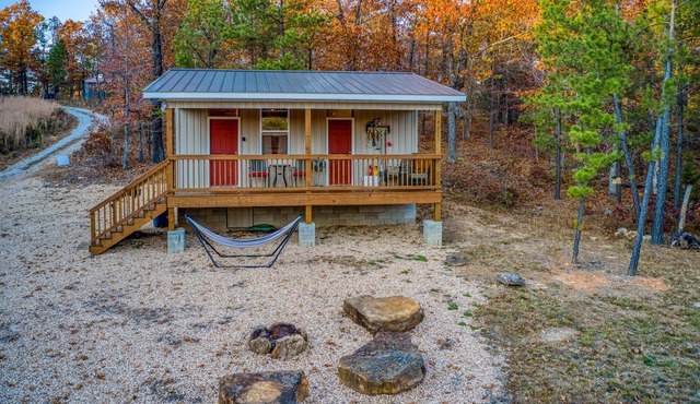 Antenna Pine Cabin - Hikers Paradise, Hikers Paradise with cell phone reception and wifi
