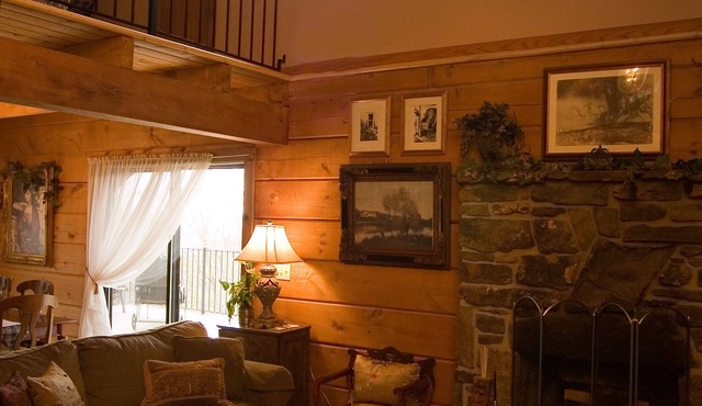 Azalea Falls Cabin - A beautiful getaway from the Ozark