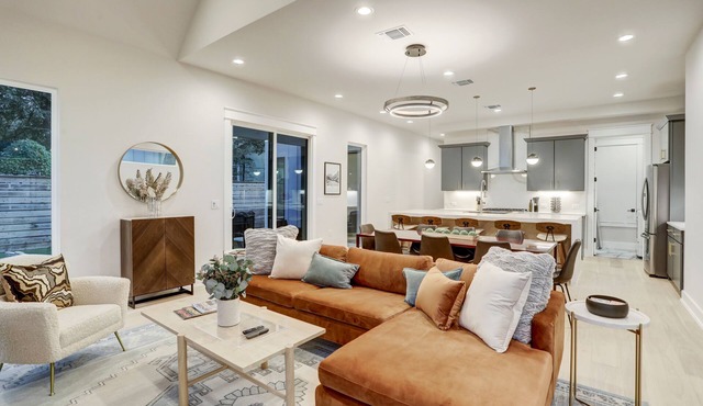 Bachelor/ette House — East Downtown