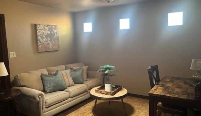 Balloon House Hideaway LLC
