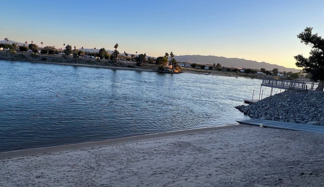 Beach and Launch Access in Mohave Valley